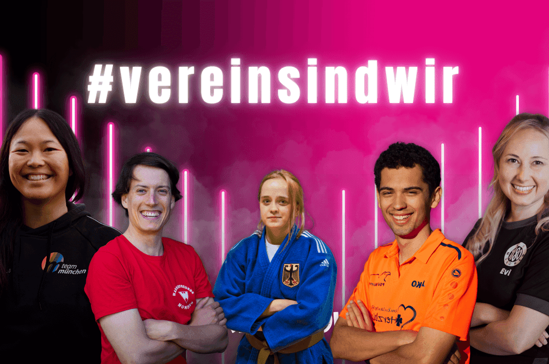 F&uuml;nf Sportler in verschiedenen Outfits vor einem bunten Hintergrund mit dem Schriftzug &bdquo;#vereinsindwir&ldquo;.