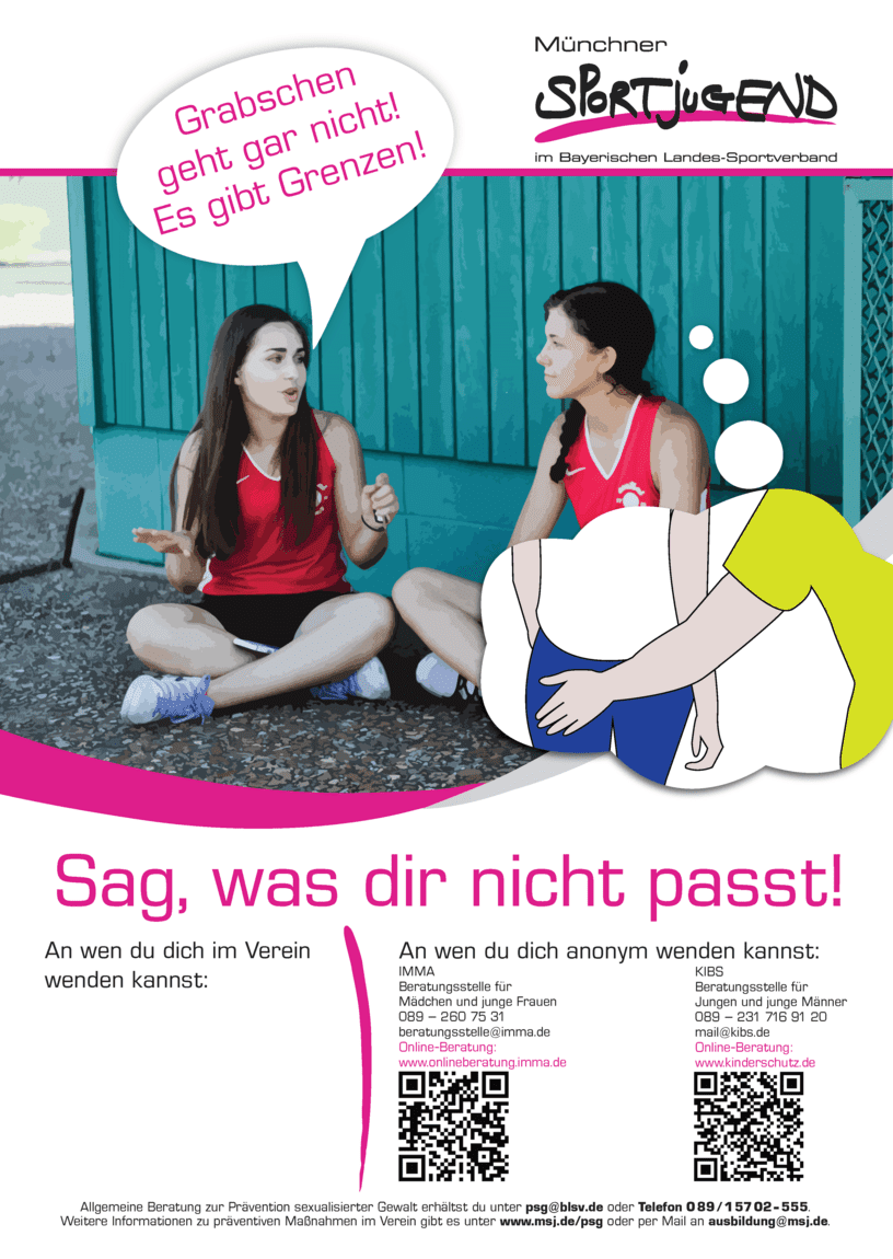 Zwei Frauen im Sportoutfit sitzen an einer Wand und diskutieren. Ein Hinweis zu Grenzen und Anlaufstellen ist sichtbar.