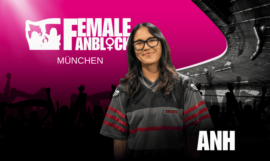 Porträt einer lächelnden Frau mit Brille, im Vordergrund das Logo „FEMALE ANBLOCK MÜNCHEN“ auf pinkem Hintergrund.